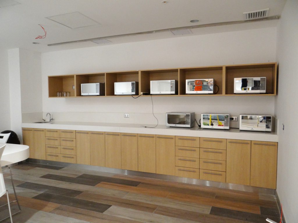 JP - Kitchenette A - Castellano