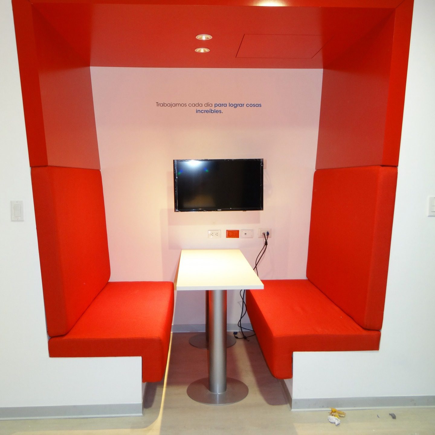 Mead J - Booth B - Castellano